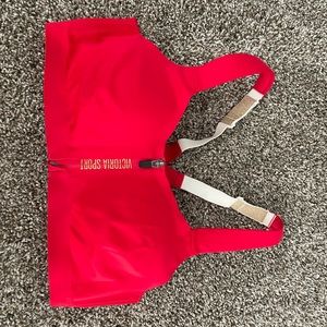Victoria’s Secret Sports Bra Size 36D